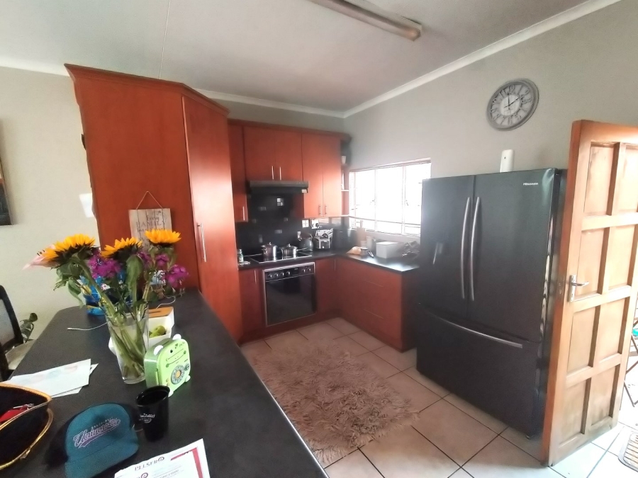 3 Bedroom Property for Sale in Langenhovenpark Free State